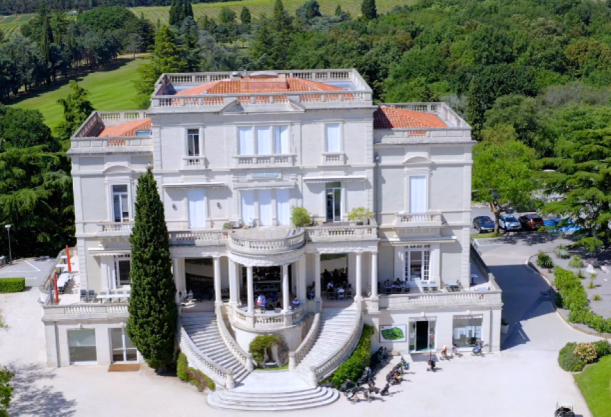 Photos établissement Restaurant White Home